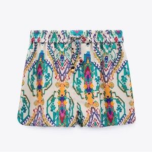 Zara Boho Printed Shorts with Beaded Drawstring – XS. Perfect for summer!